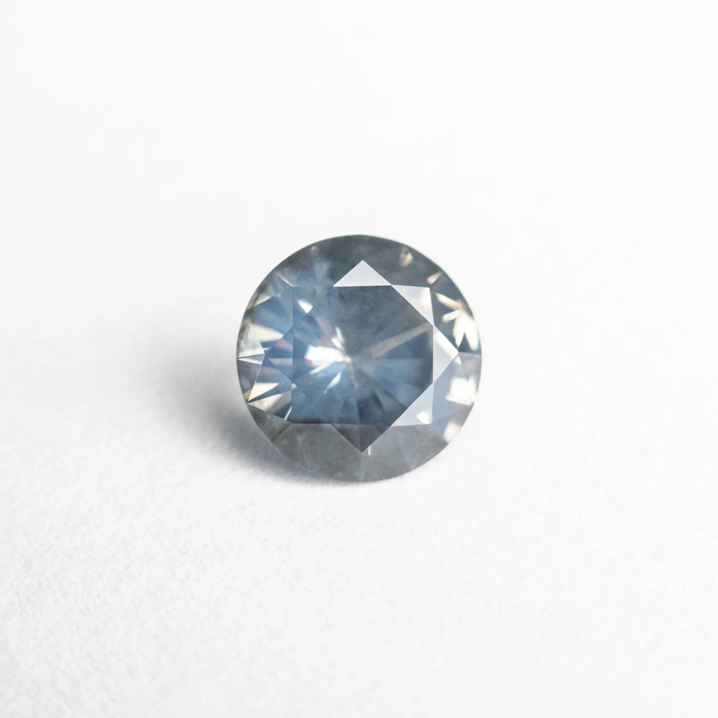 0.82ct 5.82x5.81x3.50mm Round Brilliant Sapphire 23781-01