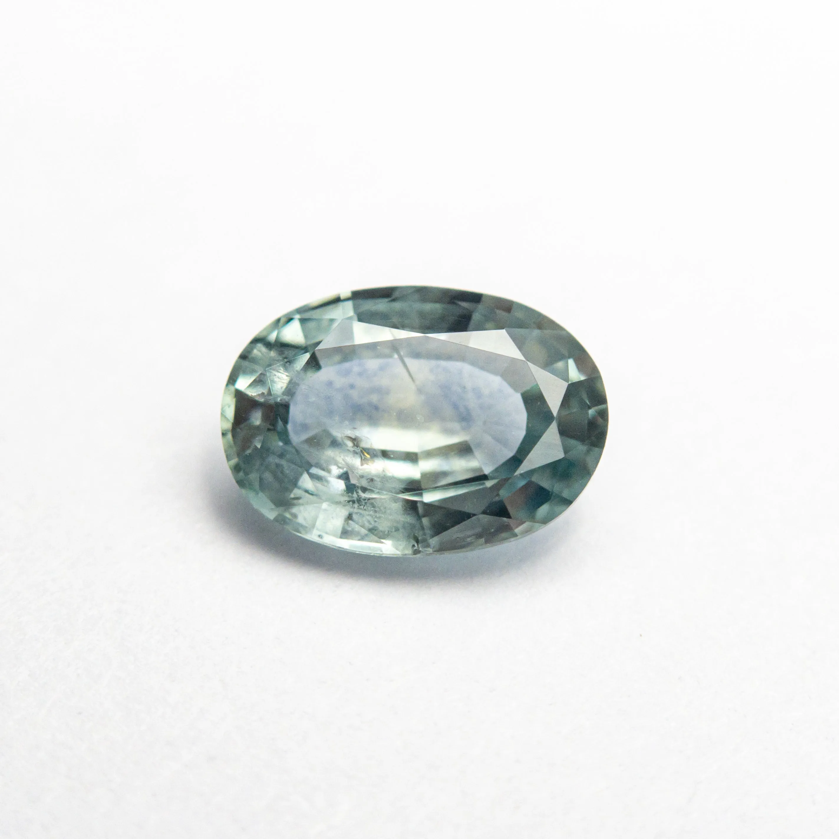 0.96ct 7.01x5.07x2.85mm Oval Brilliant Sapphire 19939-50