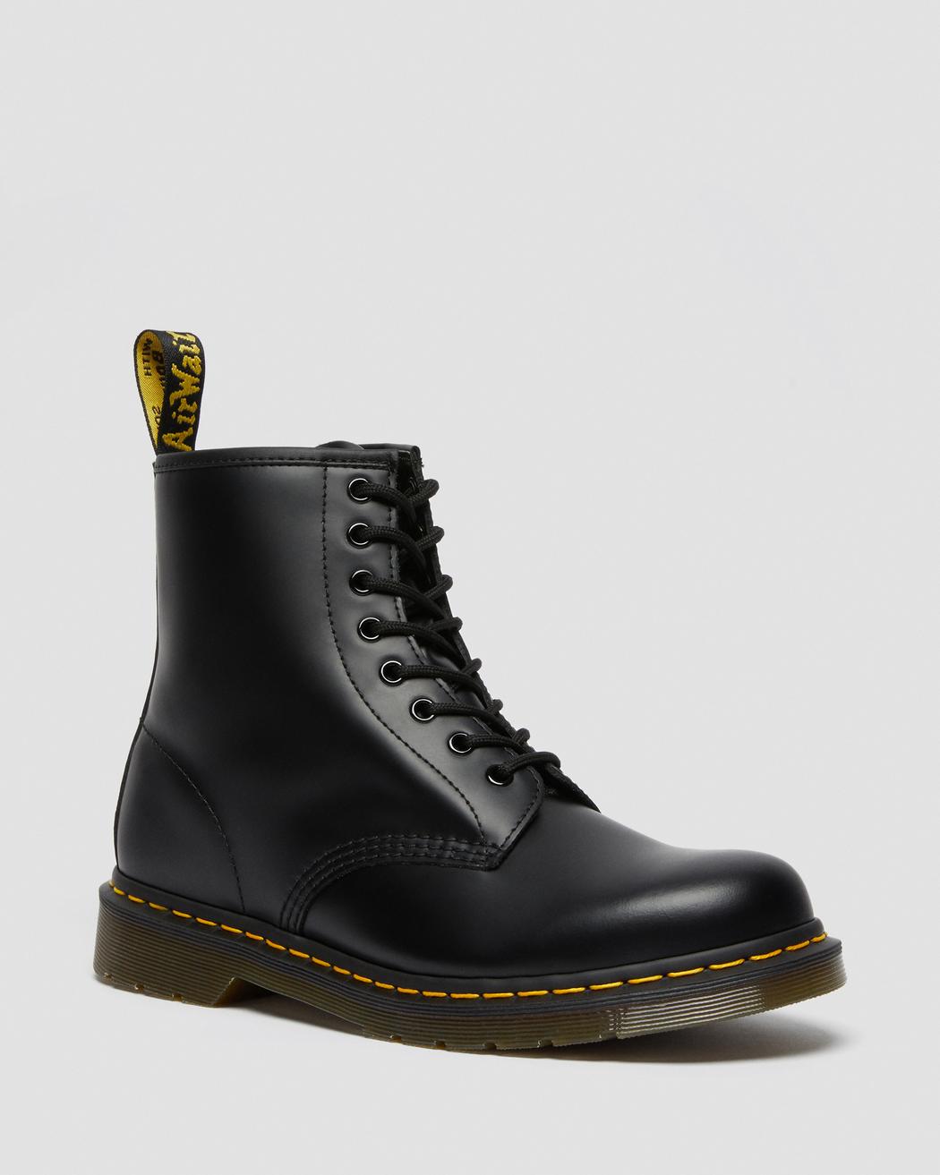 Dr. Martens UNISEX 1460 SMOOTH LEATHER LACE UP BOOTS (Black)