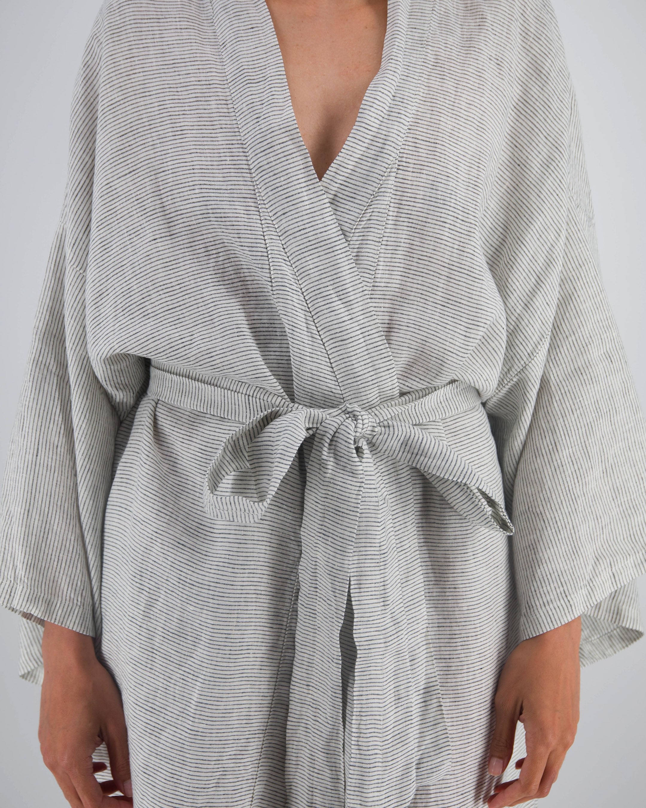 Leia Mid-Length French Linen Robe