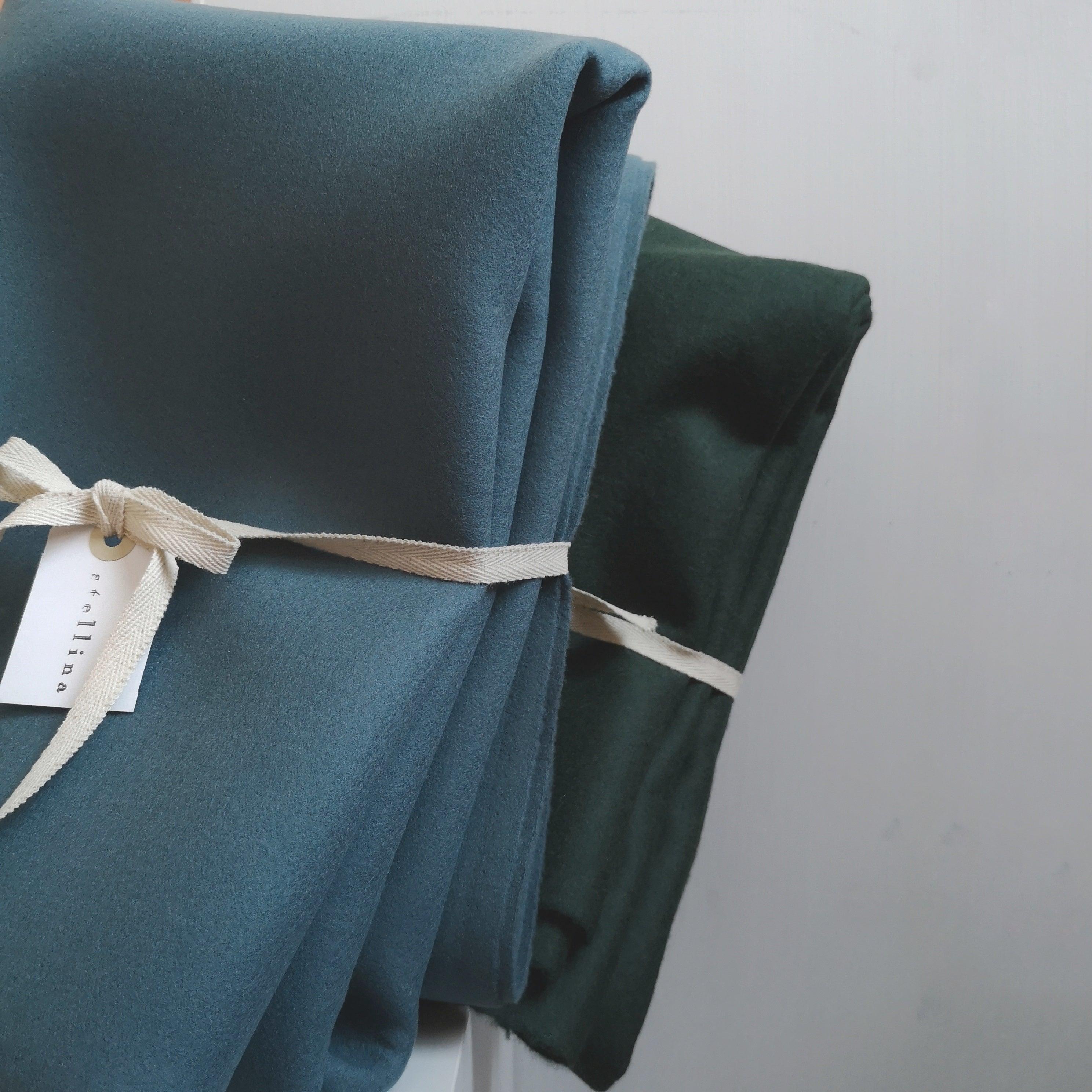 Wool mix fabric (厚手)